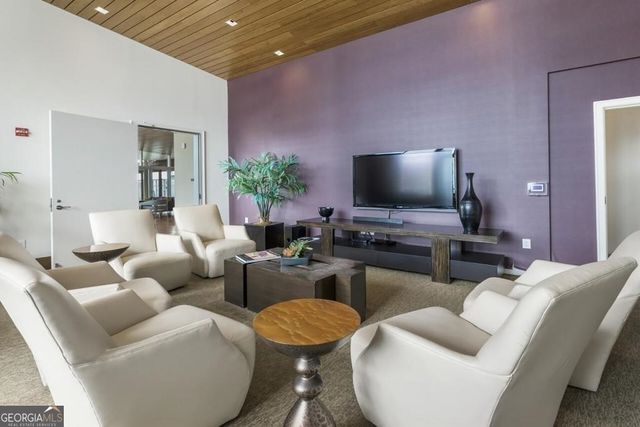 3325 Piedmont Road NE 2206, Atlanta, GA 30305