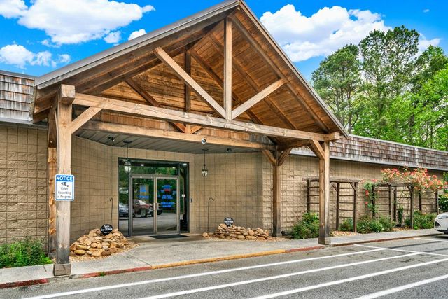 5 W Muller Lane, East Ellijay, GA 30540
