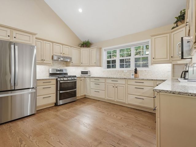 5 W Muller Lane, East Ellijay, GA 30540