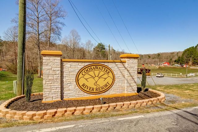 5 W Muller Lane, East Ellijay, GA 30540
