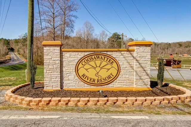5 W Muller Lane, East Ellijay, GA 30540
