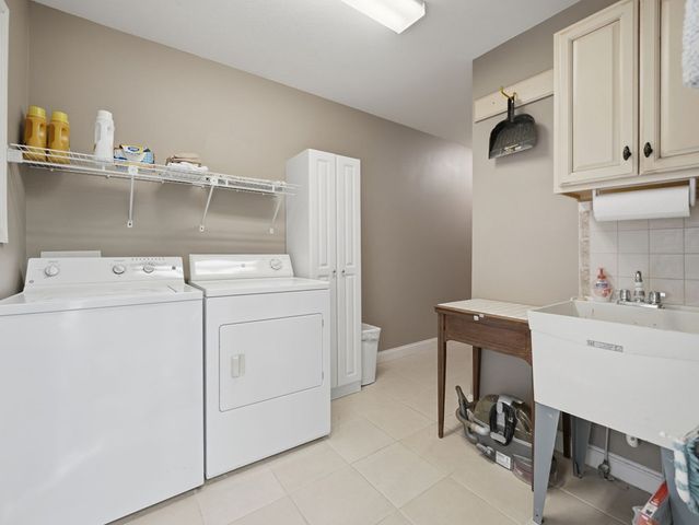 5 W Muller Lane, East Ellijay, GA 30540