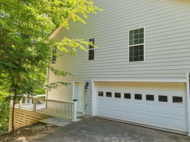 5 W Muller Lane, East Ellijay, GA 30540