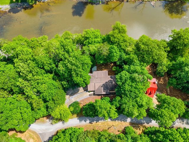5 W Muller Lane, East Ellijay, GA 30540