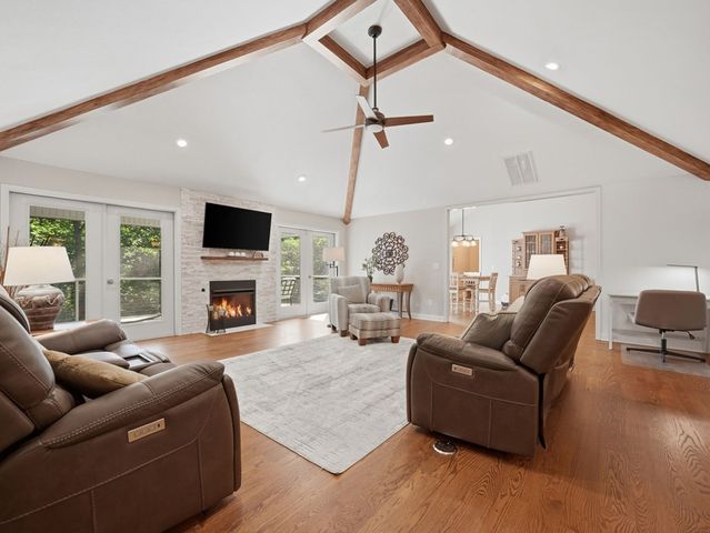 5 W Muller Lane, East Ellijay, GA 30540