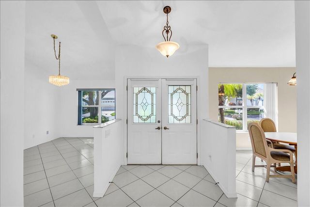 1065 NW Tuscany Drive, Port St. Lucie, FL 34986