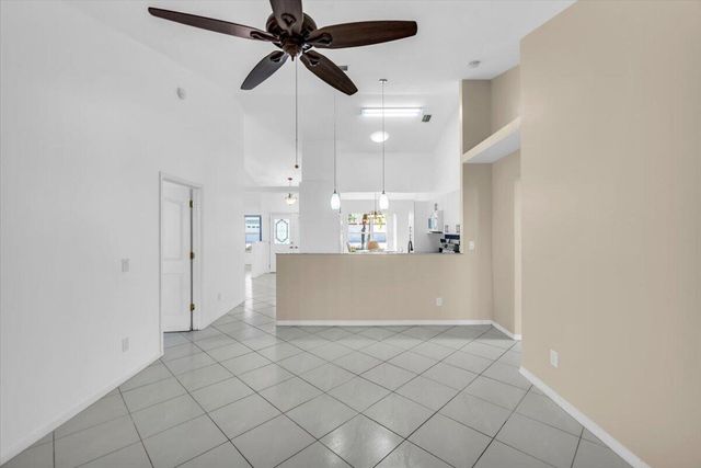1065 NW Tuscany Drive, Port St. Lucie, FL 34986