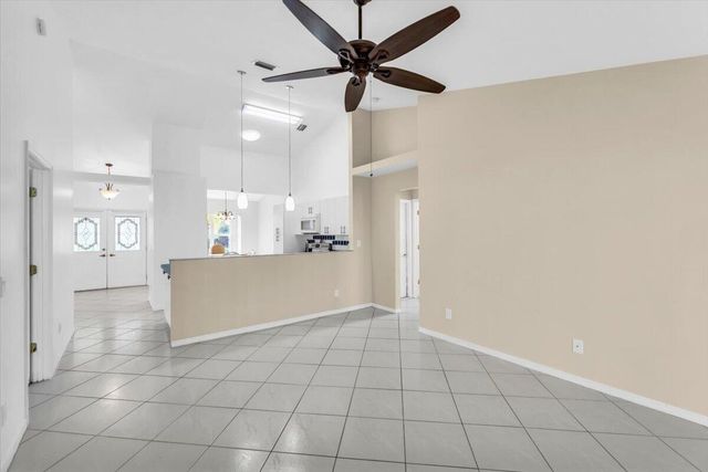 1065 NW Tuscany Drive, Port St. Lucie, FL 34986