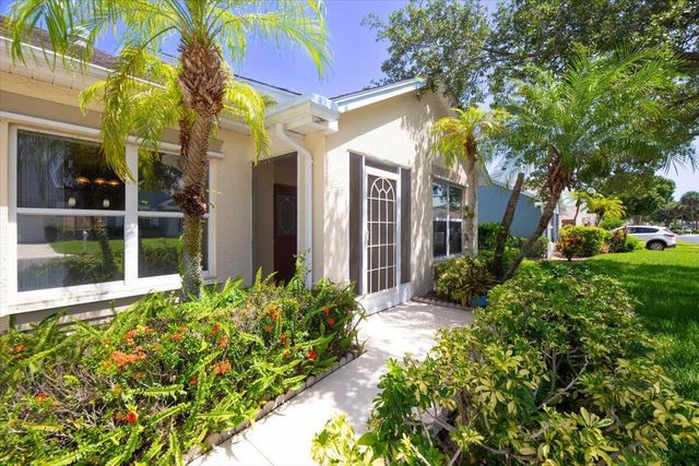1065 NW Tuscany Drive, Port St. Lucie, FL 34986