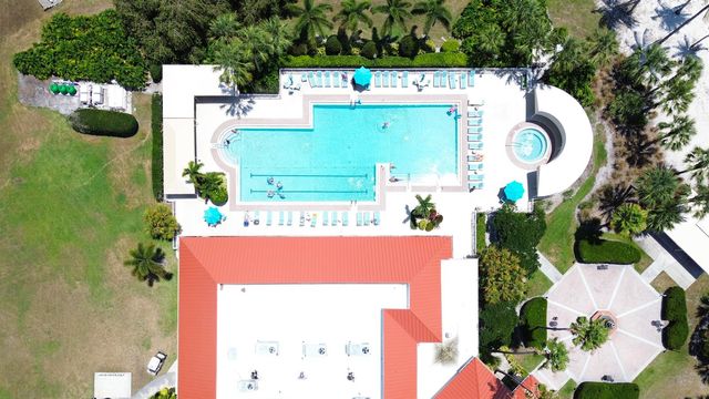 1065 NW Tuscany Drive, Port St. Lucie, FL 34986