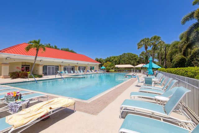 1065 NW Tuscany Drive, Port St. Lucie, FL 34986