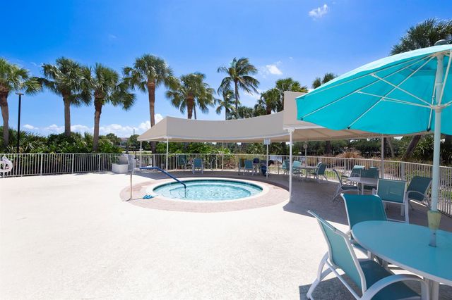 1065 NW Tuscany Drive, Port St. Lucie, FL 34986