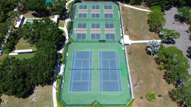 1065 NW Tuscany Drive, Port St. Lucie, FL 34986