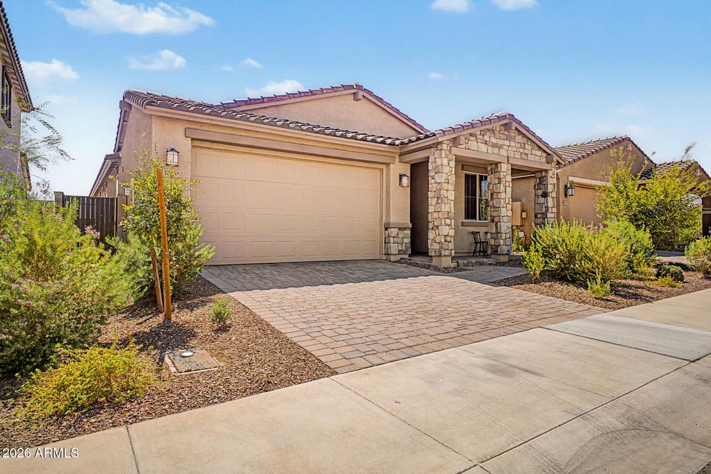 20285 W Roma Avenue, Buckeye, AZ 85396 — exterior