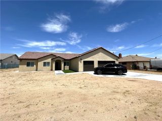 16920 Danbury, Hesperia, CA 92345