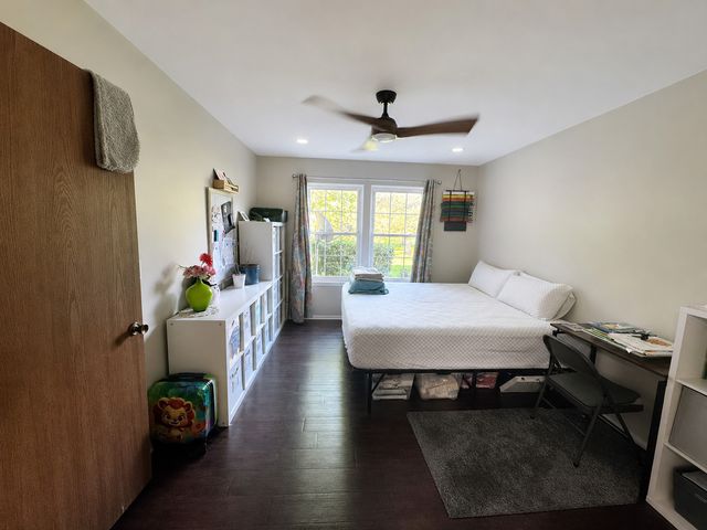 115 E Fabish Drive 115, Buffalo Grove, IL 60089