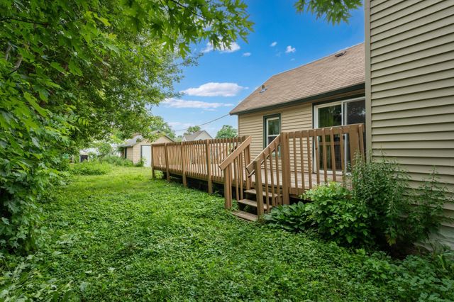 212 8th Street NW, Rochester, MN 55901