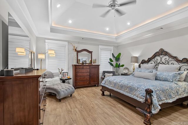 5204 Castaway Bay Drive, Alexander, AR 72002