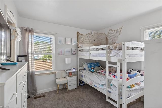 122 Lamper RD, Portsmouth, VA 23701