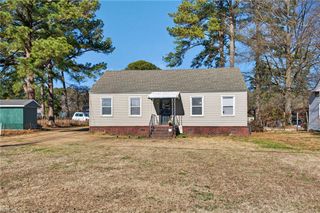 122 Lamper RD, Portsmouth, VA 23701