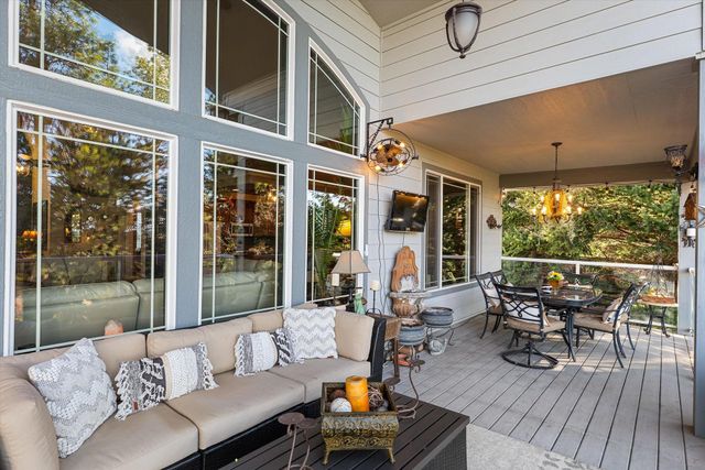 1414 W Ardmore Dr, Spokane, WA 99218