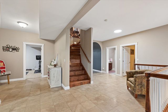 1414 W Ardmore Dr, Spokane, WA 99218