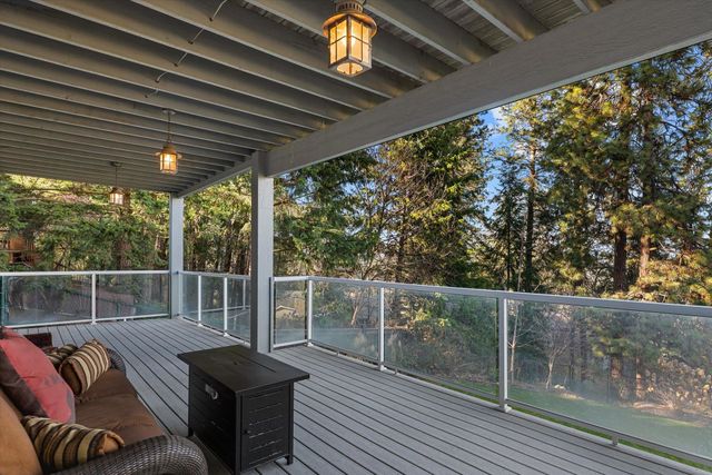 1414 W Ardmore Dr, Spokane, WA 99218