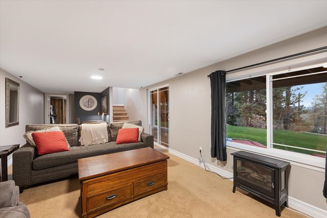 1414 W Ardmore Dr, Spokane, WA 99218