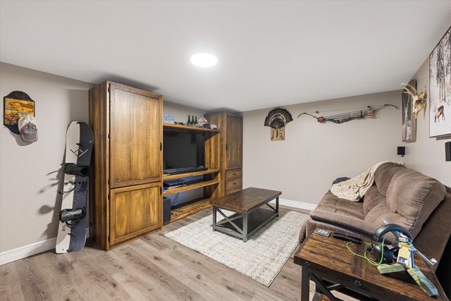 1414 W Ardmore Dr, Spokane, WA 99218