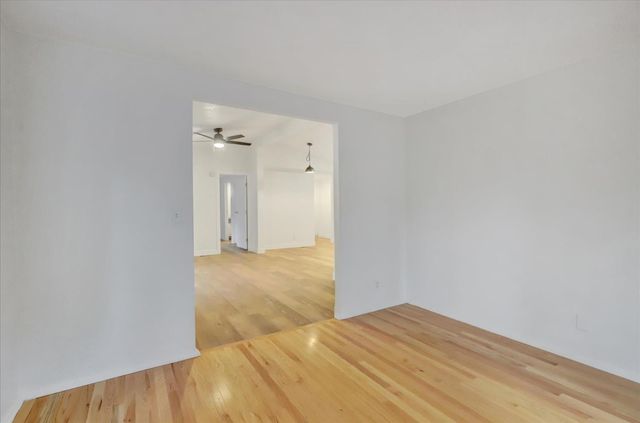 15081 Rattlesnake Rd, Grass Valley, CA 95945