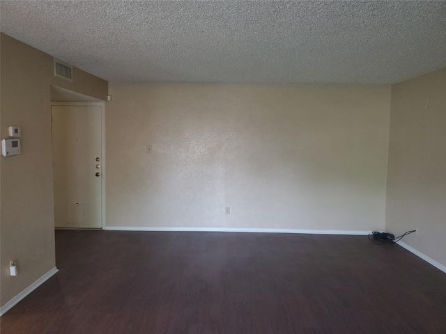 1517 Frio Lane, Garland, TX 75040