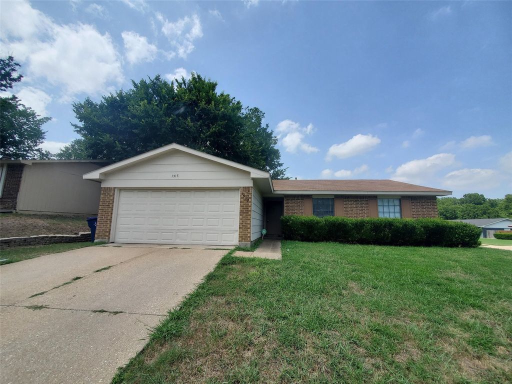 1517 Frio Lane, Garland, TX 75040