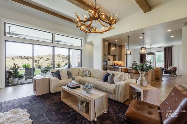 11330 N Elk Ridge Way, Boise, ID 83614