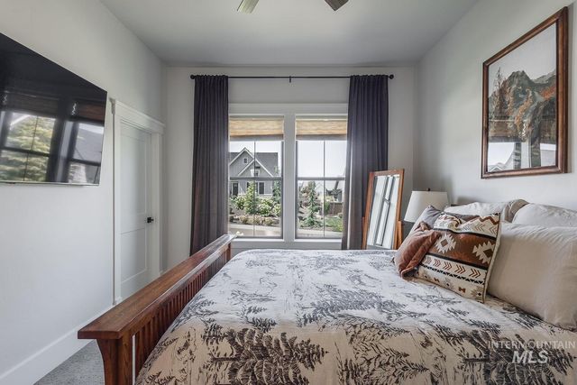 11330 N Elk Ridge Way, Boise, ID 83614