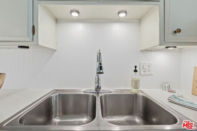 3407 Huxley Street 36, Los Angeles, CA 90027