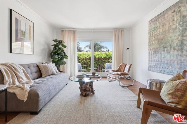 3407 Huxley Street 36, Los Angeles, CA 90027