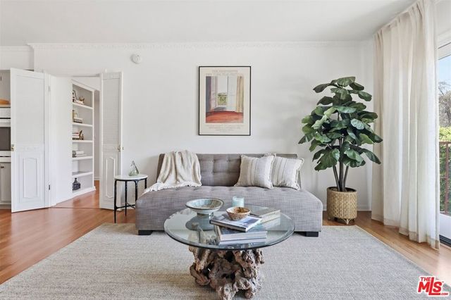 3407 Huxley Street 36, Los Angeles, CA 90027