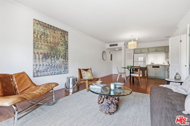 3407 Huxley Street 36, Los Angeles, CA 90027