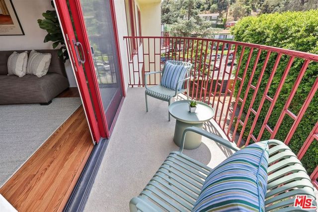 3407 Huxley Street 36, Los Angeles, CA 90027