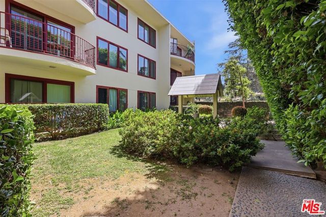 3407 Huxley Street 36, Los Angeles, CA 90027
