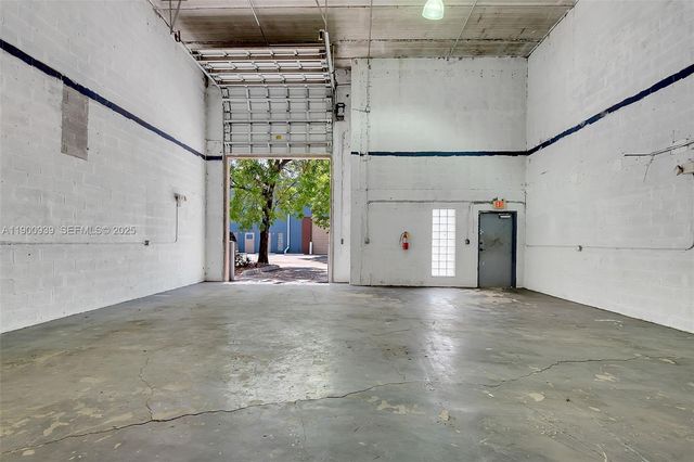 20200 NW 2nd Avenue C6, Miami Gardens, FL 33169