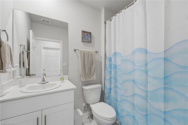 20175 Camino Torcido LOOP, North Fort Myers, FL 33917