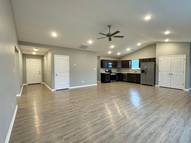 6073 Arbor Wds Way, Richmond, KY 40475