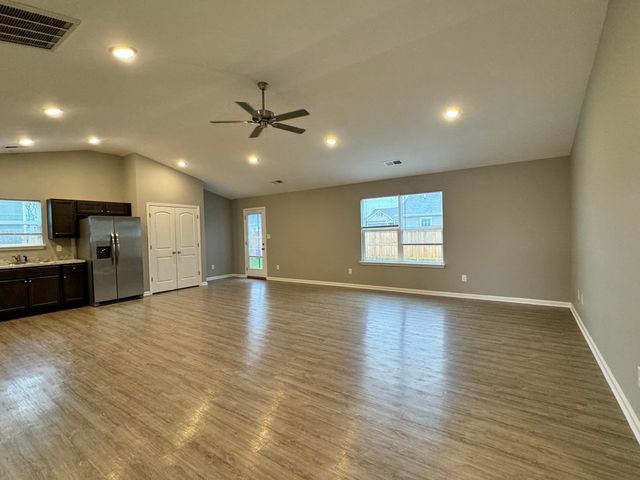 6073 Arbor Wds Way, Richmond, KY 40475