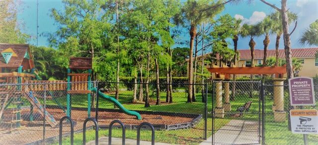 4179 N Haverhill Road N 606, West Palm Beach, FL 33417