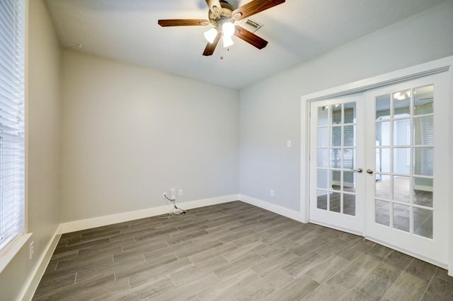 21902 Willow Shade Lane, Tomball, TX 77375