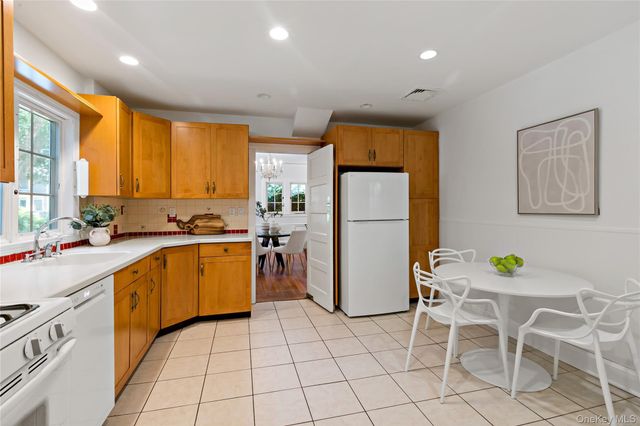 241 Madison Road, Scarsdale, NY 10583