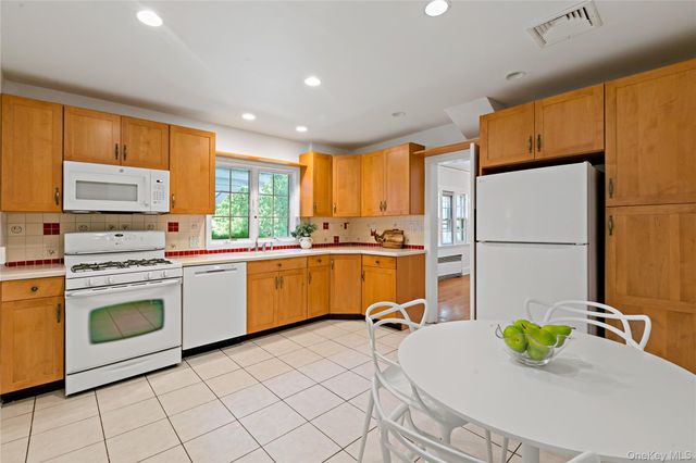 241 Madison Road, Scarsdale, NY 10583