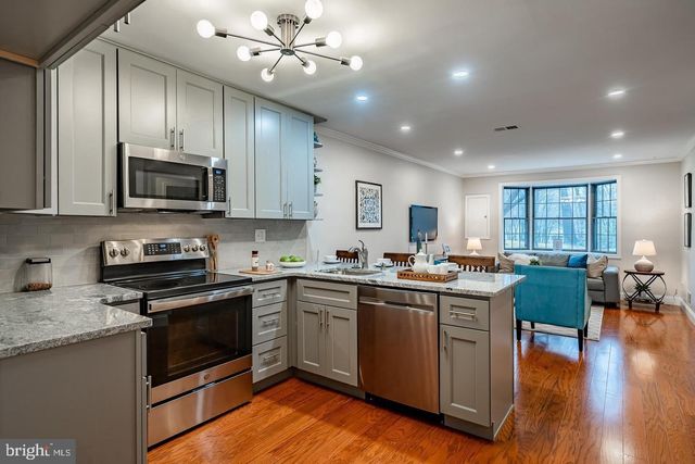 313 ALBANS CT, Malvern, PA 19355