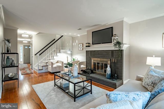 313 ALBANS CT, Malvern, PA 19355